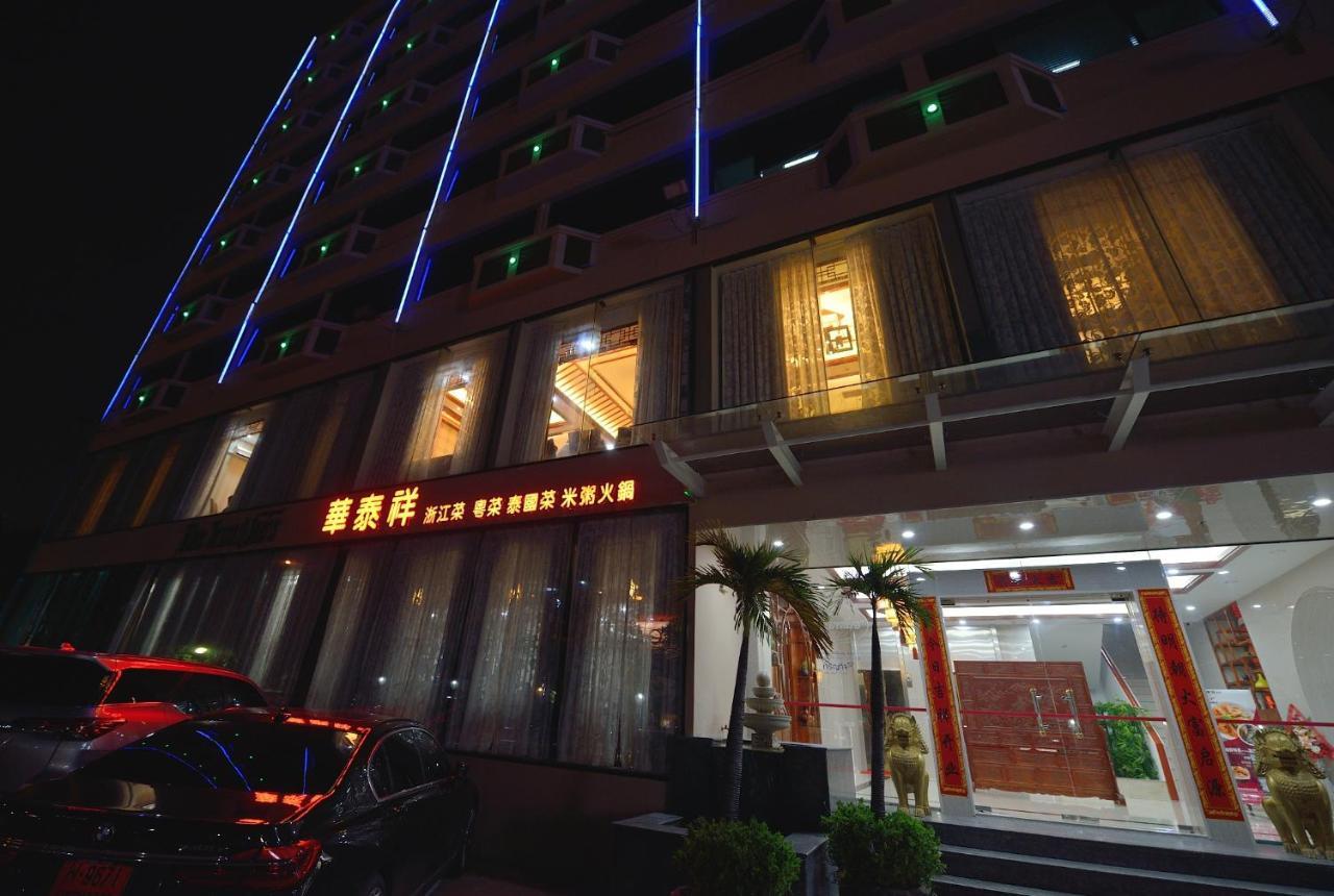 The Travellers Hotel Bangkok Exterior foto